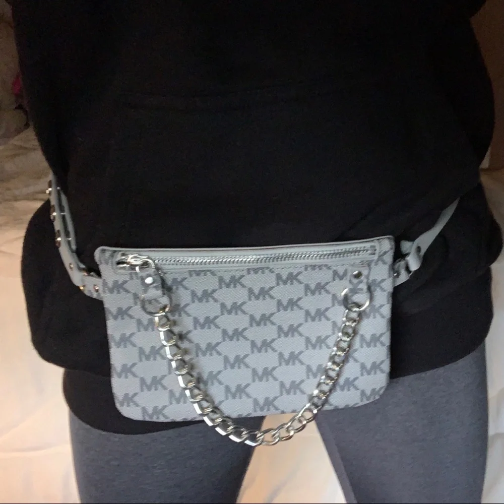 Gray MIchael kors pull chain belt bag